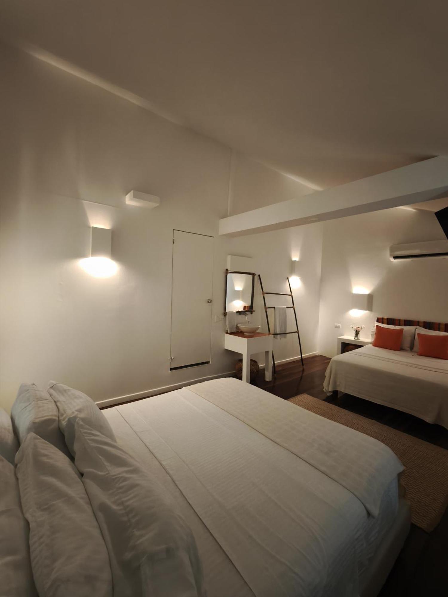 Pensión Playa Banana Manzanillo Del Mar